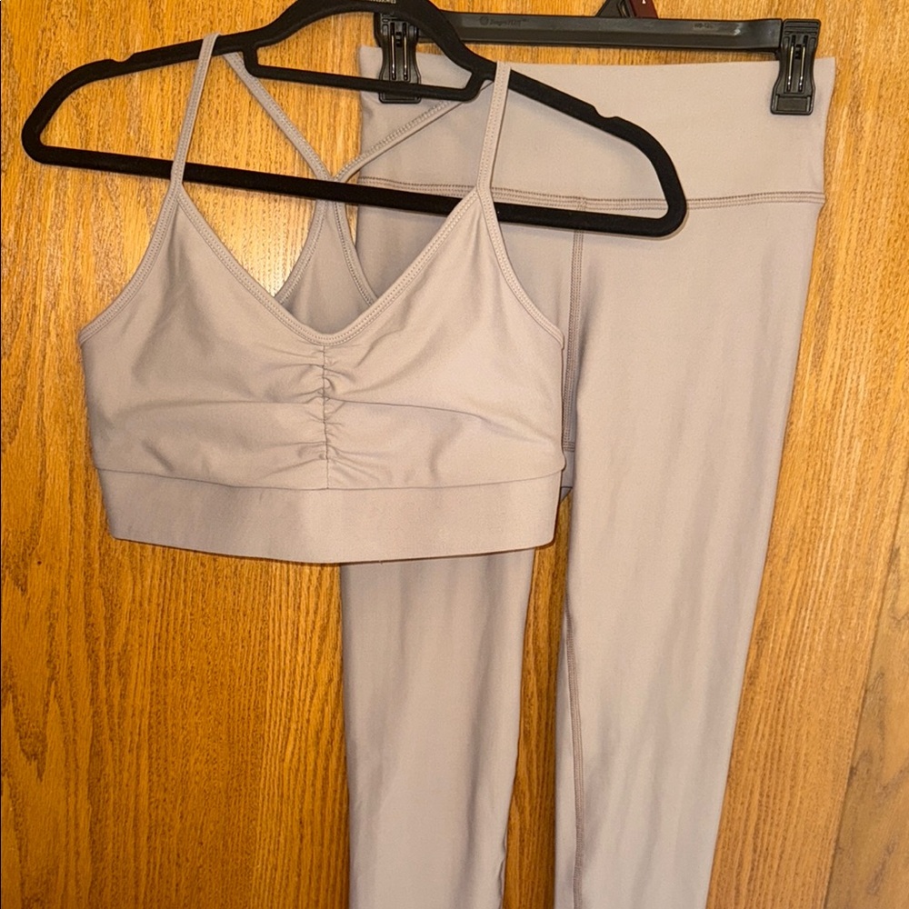 Savvi Satellite Athletic Set